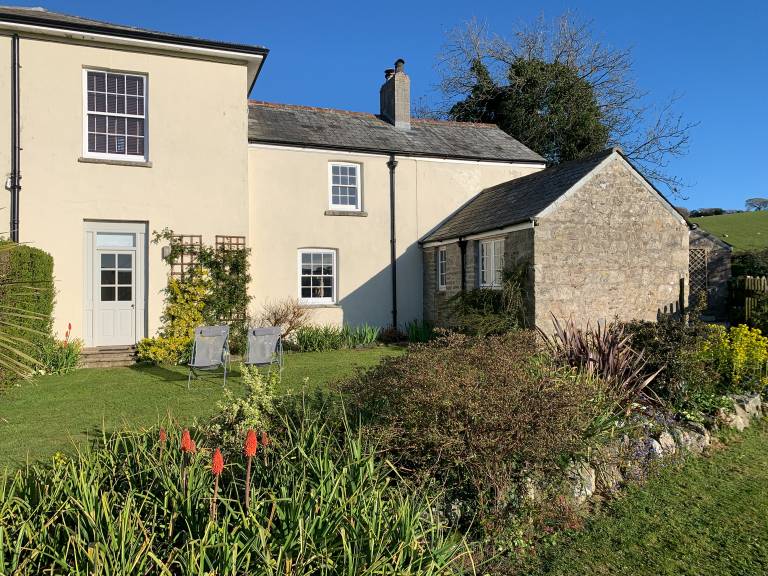 Children-friendly lovely cottage with BBQ & garden | Dogs allowed in St. Austell