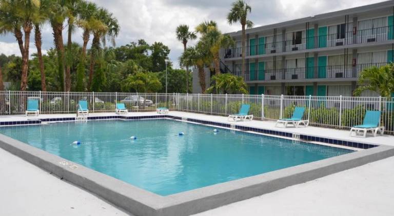 Altamonte Springs Hotel and Suites in Alta