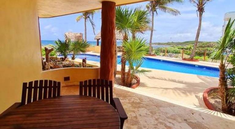 Holiday apartment with pool — photo 5