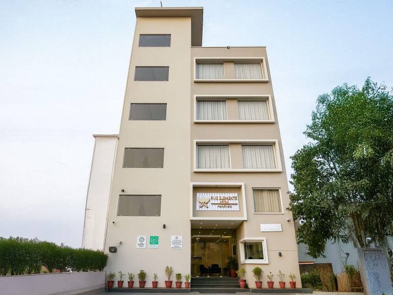 Five Elements Hotel Haridwar