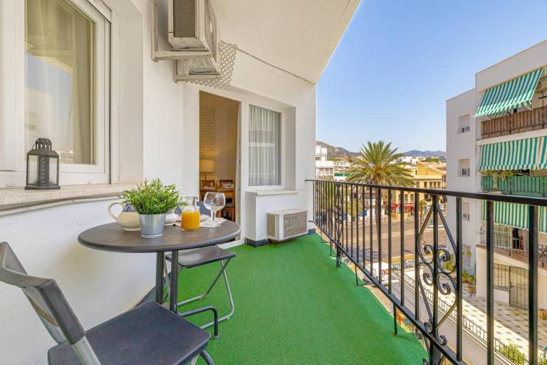 Nice vacation home with terrace | Beach nearby | Perfect for remote work | Pets allowed — photo 3