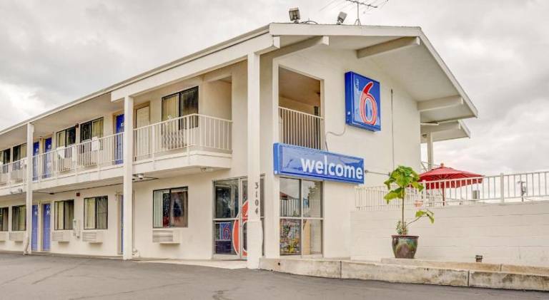 Motel 6 Portland, OR - Central — photo 5