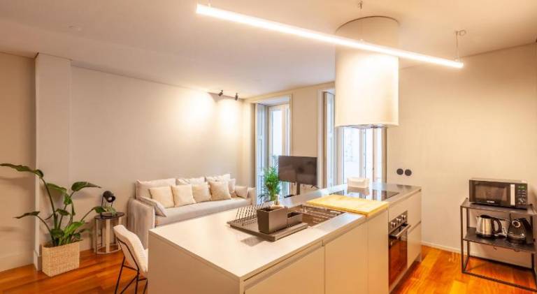 Rental apartment with terrace | Near São Bento Railway Station | Suitable for remote work — photo 2