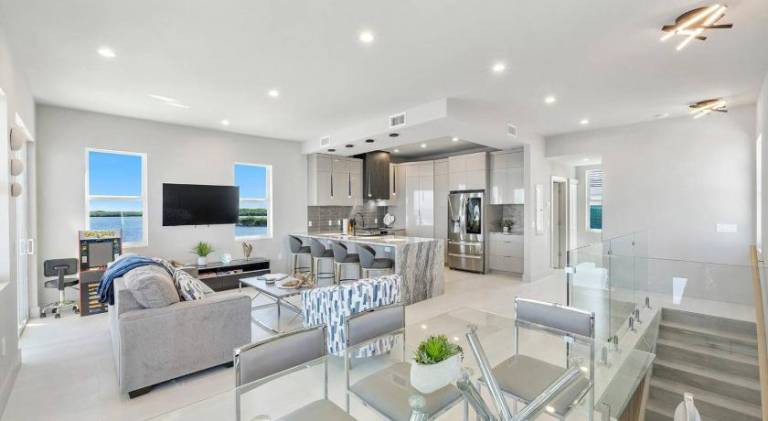 Key Largo Oceanfront Oasis with Pool and Hot Tub in Tavernier, FL