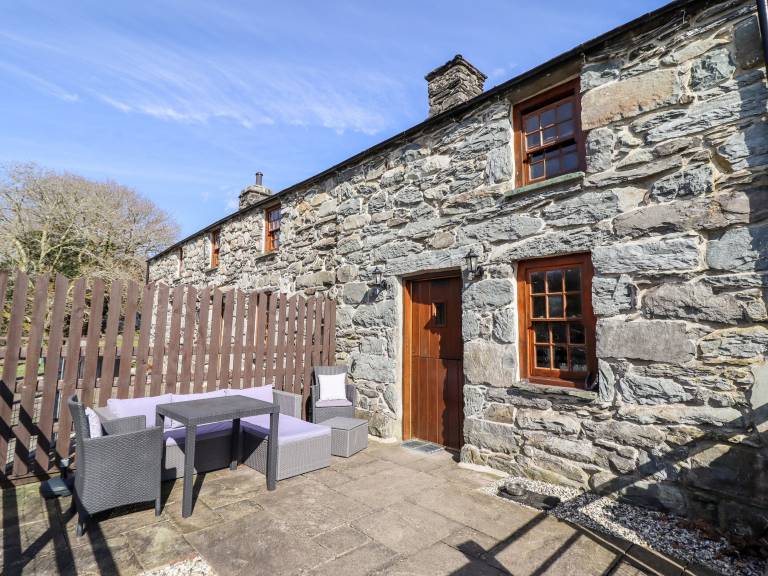 Cottage  Llanbedr