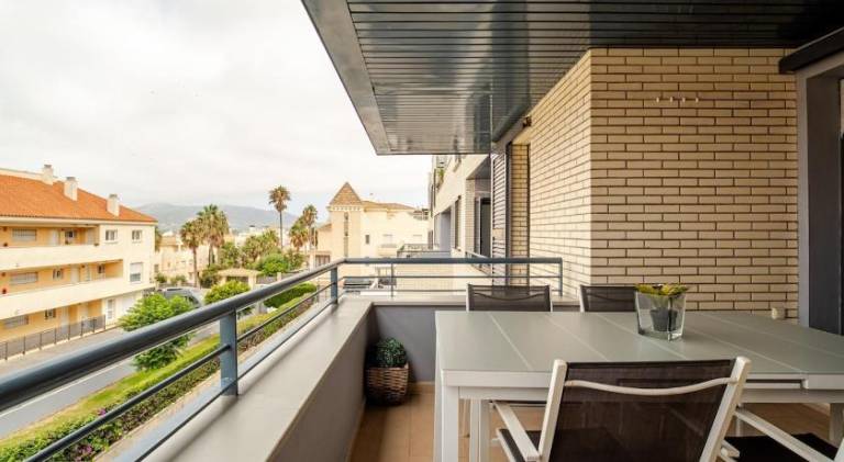Rental apartment with patio & private pool | Close to the beach | Perfect for remote work | Dogs allowed — photo 5