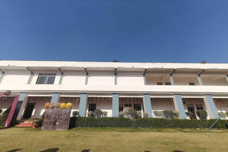 Hotel O Takrohi Hospital Road Formerly Madhuraj Palace