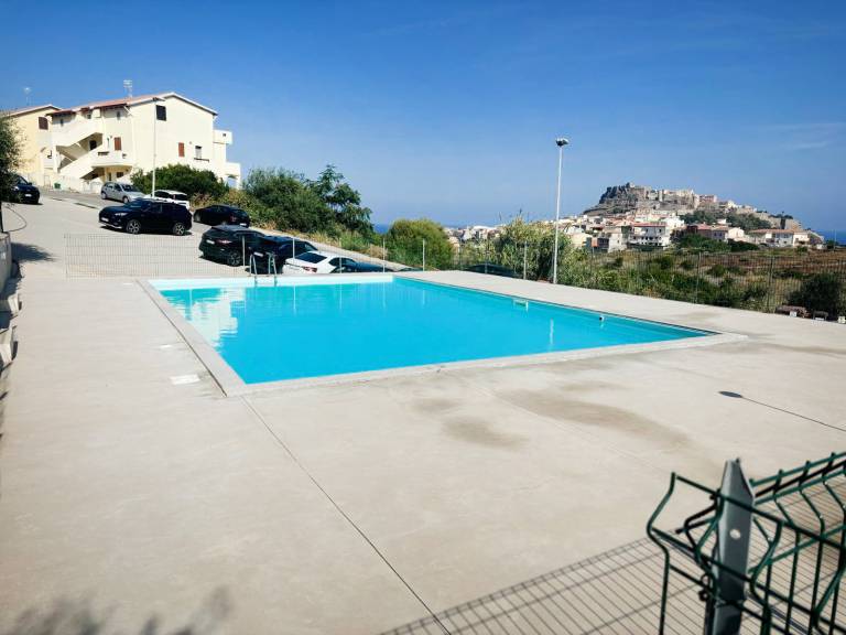 Apartment with pool | Pets allowed — photo 3