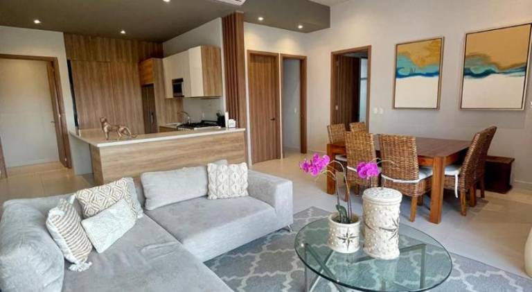 Apartment with pool — photo 3