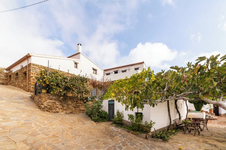 Casa Laroya