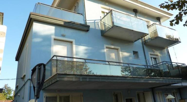 Serviced apartment with terrace | Close to the beach | Dogs allowed — photo 4