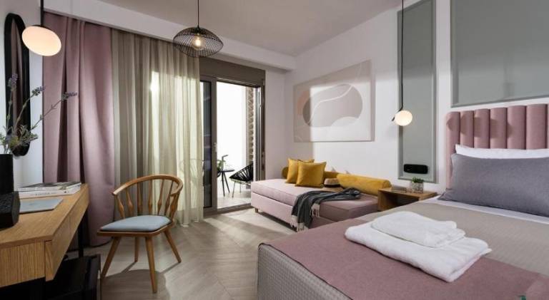 Pleasant rental apartment with yard & pool | Dogs allowed in Thasos