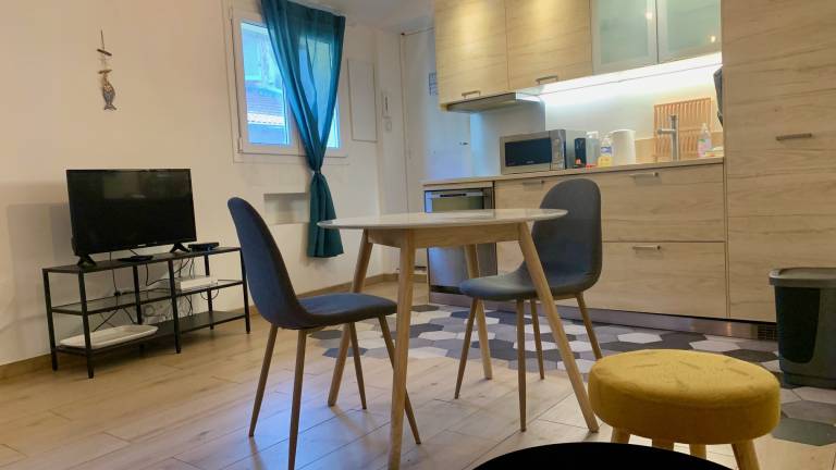 Fully equipped holiday apartment | Close to Castle Hill | Beach nearby | Dogs allowed — photo 4
