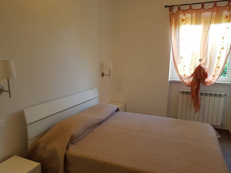 Family-oriented nice rental apartment with BBQ & yard | Garden view | Dogs allowed — photo 2