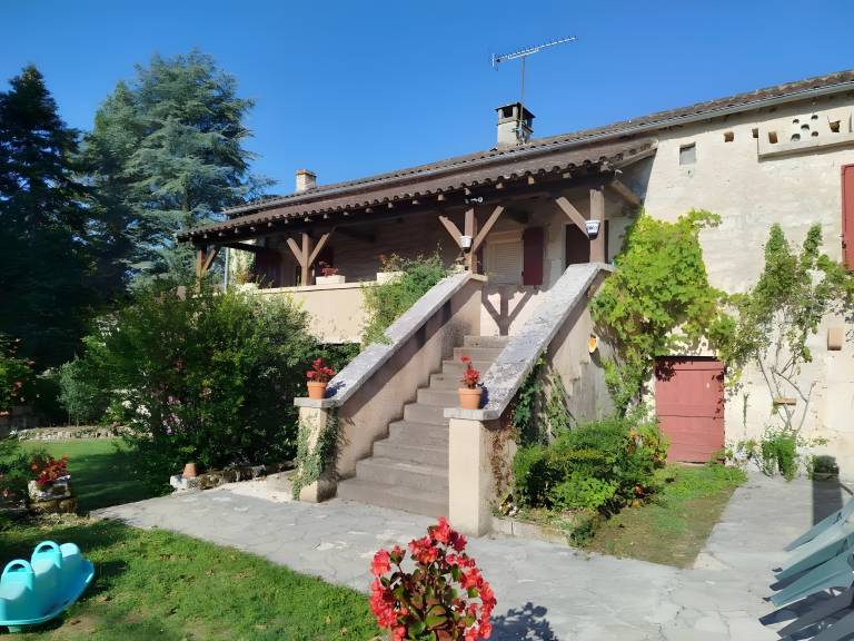 Fully equipped house with pool, sauna & garden | Garden view | Pet-friendly — photo 2