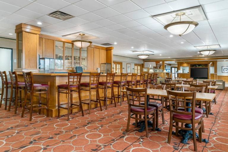 Quality Inn & Suites Monroe — photo 3