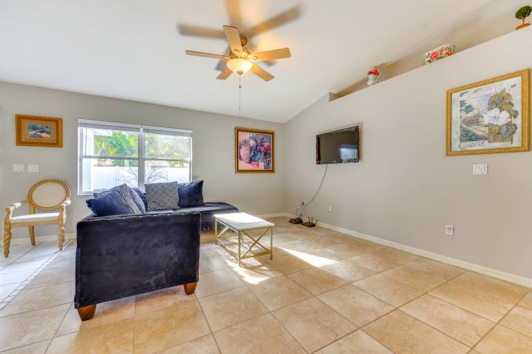 Pet-Friendly Palm Coast Home: 8 Mi to Beach! — photo 4