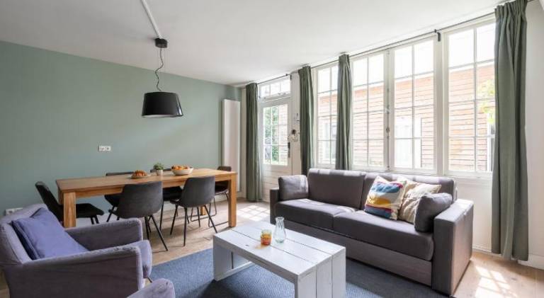 Holiday apartment | Next to Red-light district — photo 3