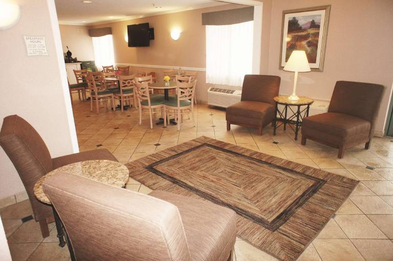 La Quinta Inn by Wyndham Cleveland Independence — photo 5