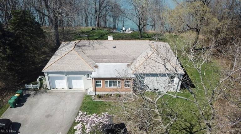 House Ashtabula