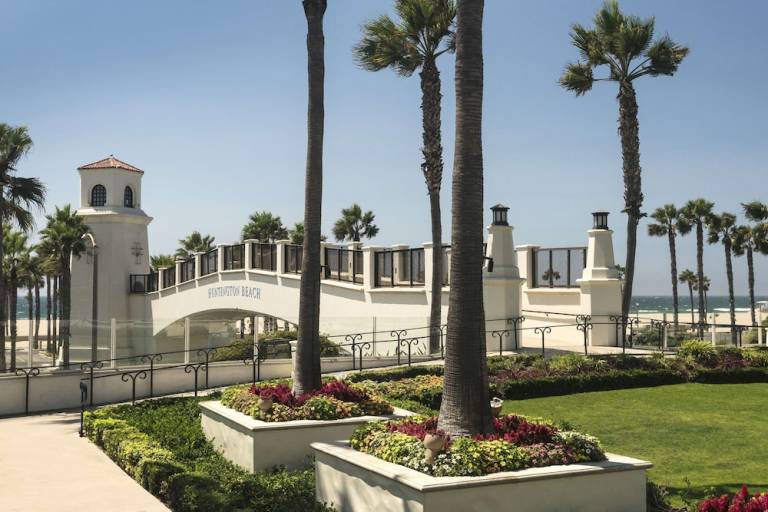 Resort  Huntington Beach