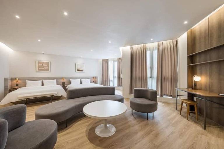 Brown Dot Hotel Masan