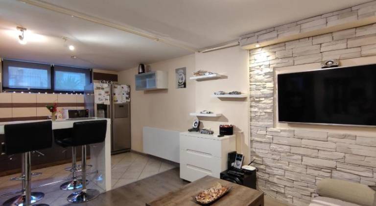 Apartment with 1 room for 4 persons — photo 2