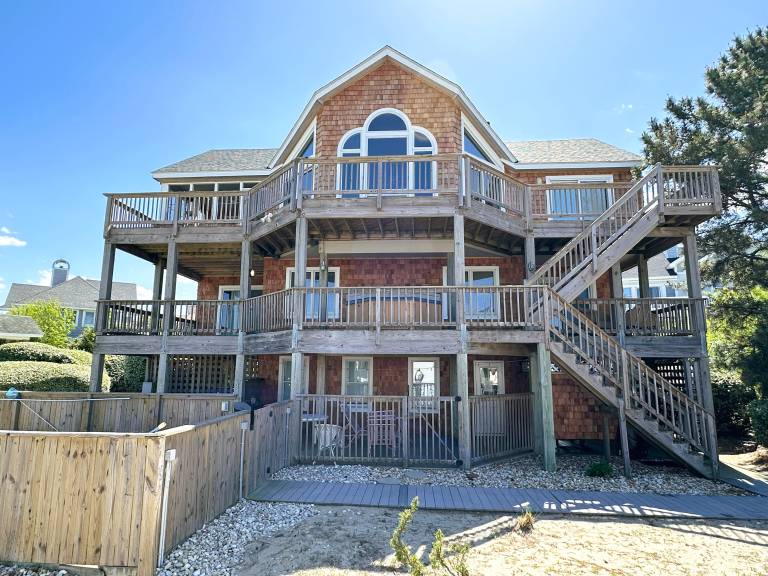 Vacation home with barbeque | Beach nearby | Pet-friendly — photo 2