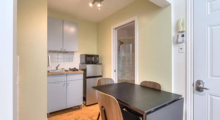 Beautiful holiday apartment | Next to Notre-Dame Basilica | Pets are welcome — photo 5