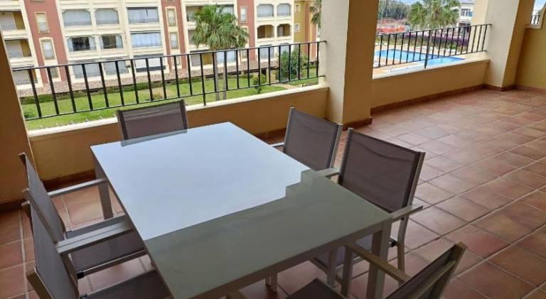 Rental apartment with pool — photo 4