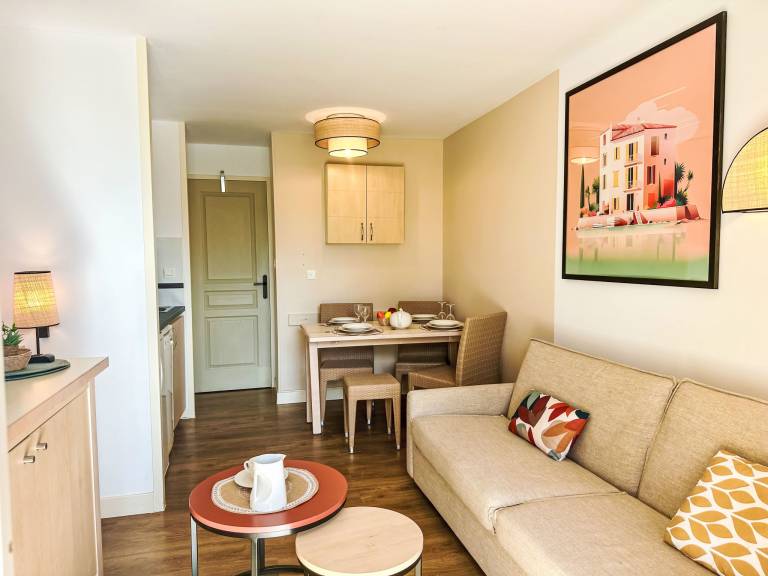 Family-oriented pleasant holiday apartment with terrace, yard & pool | Beach nearby | Pets are welcome — photo 3