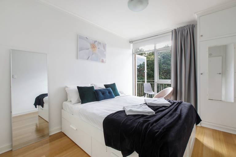 Apartment  Caulfield South