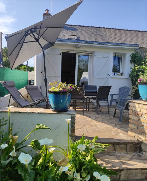 Vacation home with barbeque, terrace & garden — photo 2