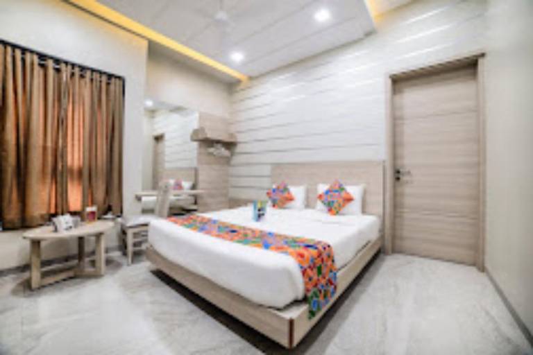 Hotel Bhondawe Palace