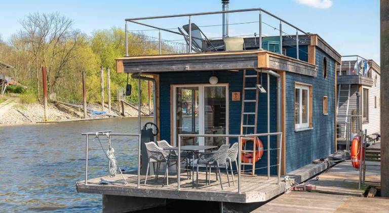 Hausboot  Harburg