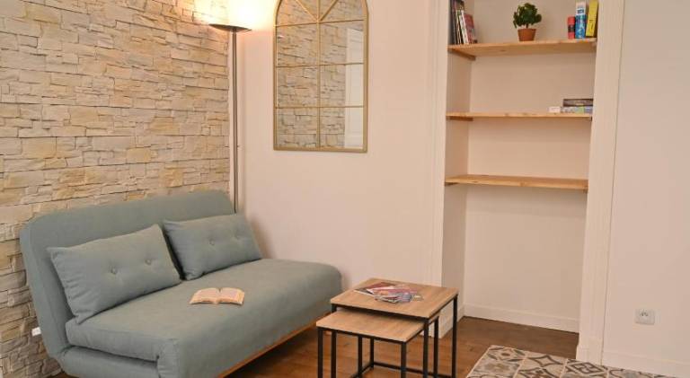 Holiday apartment with 1 room for 4 persons in Dijon