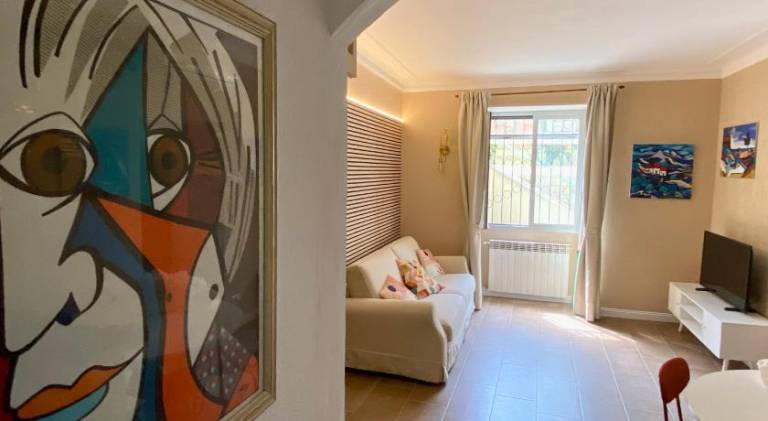 Apartment with 1 room for 6 persons in Sanremo
