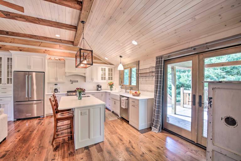 Bloomington Cabin, Mins to Campus/Lake Monroe — photo 5