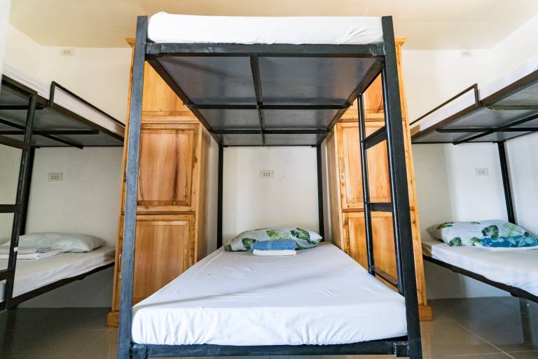 Hostel Moalboal