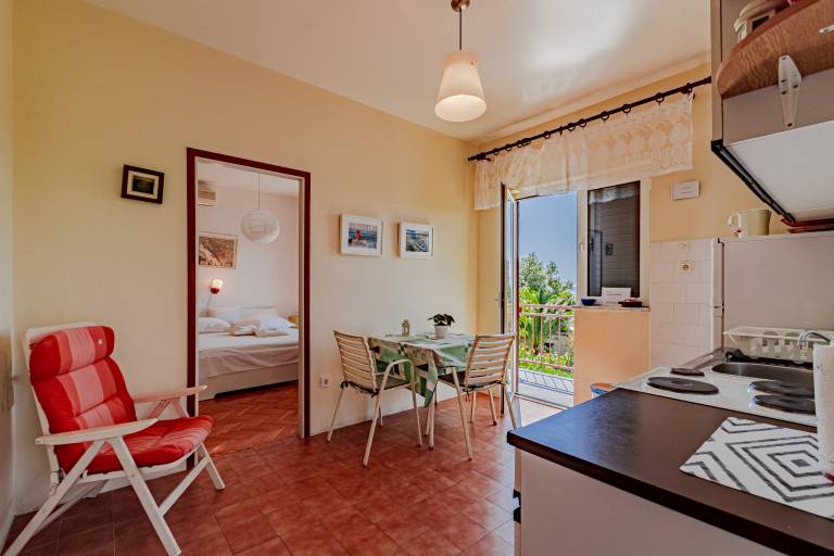 One bedroom apartment with balcony and sea view Orebić, Pelješac (A-10178-b) — photo 2