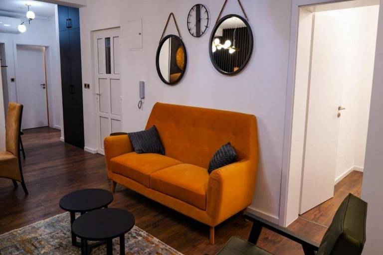 Fully equipped rental apartment with patio | Pets allowed — photo 5