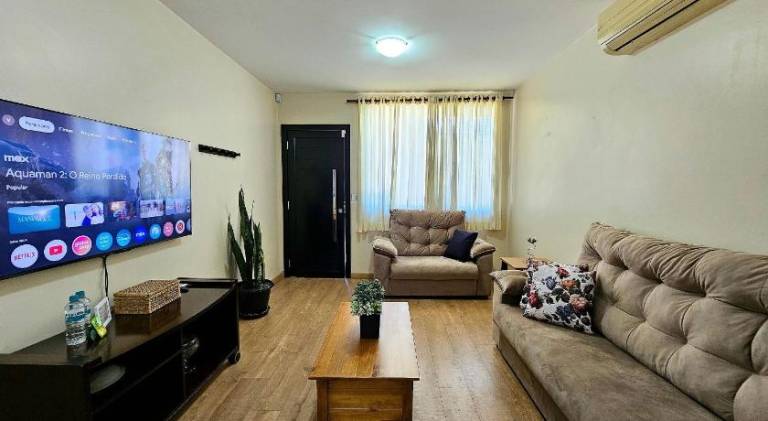 Wonderful vacation home with pool | Suitable for remote work | Pet-friendly — photo 2