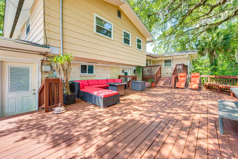 2 Mi to FSU & FAMU Home w Spacious Deck