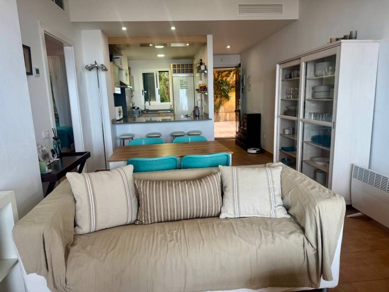 Apartment 'Sa Calma 2 - 1D' with Sea View, Wi-Fi and Air Conditioning — photo 2