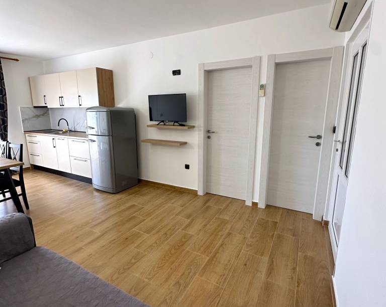 Fully equipped beautiful apartment with terrace & grill | Sea view | Close to the beach | Pets allowed — photo 5