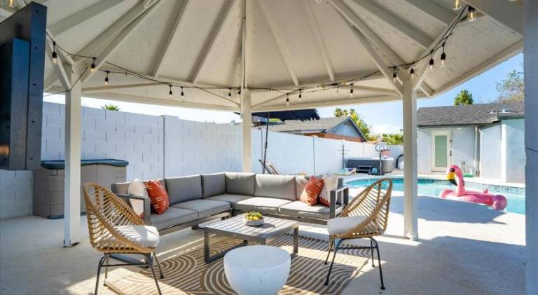 Charming house with pool | Suitable for remote work | Pets are welcome — photo 3