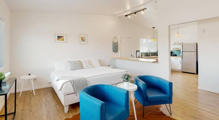 Cherry Avenue Studio