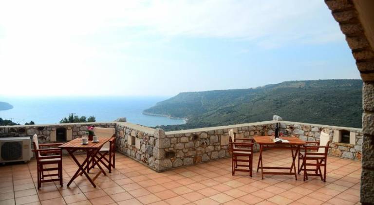 Focalion Castle Luxury Suites — photo 3
