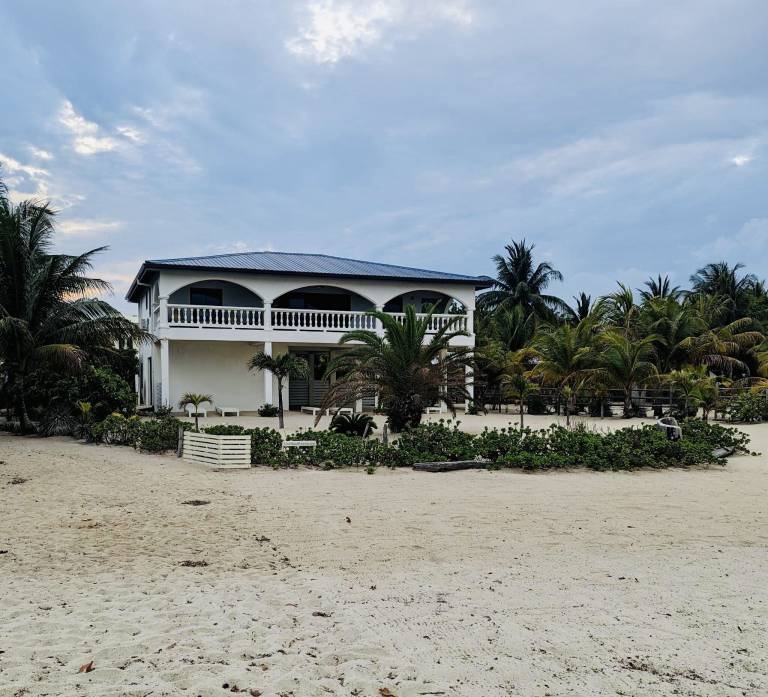 Villa Placencia