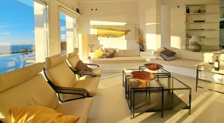 Fully equipped villa with jacuzzi, BBQ & terrace | Perfect for remote work | Pet-friendly — photo 2